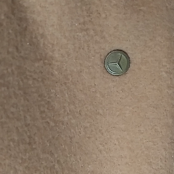 Wool & cashmere Mercedes Benz purse by Anne Bowen in Tan & dark brown leather. - Picture 3 of 13